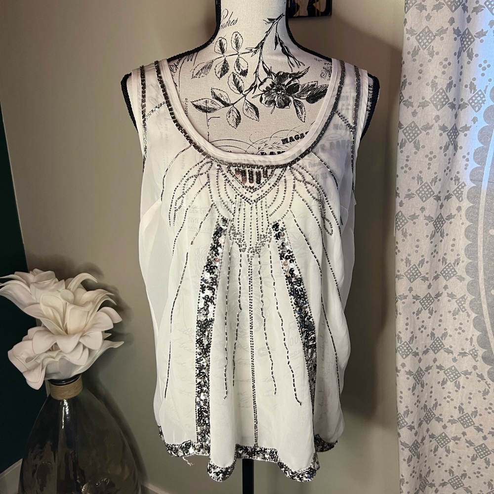 Smart Set sheer beaded tank top